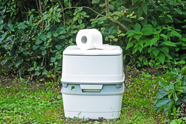 Best Portable restroom trailer rental  in Clendenin, WV